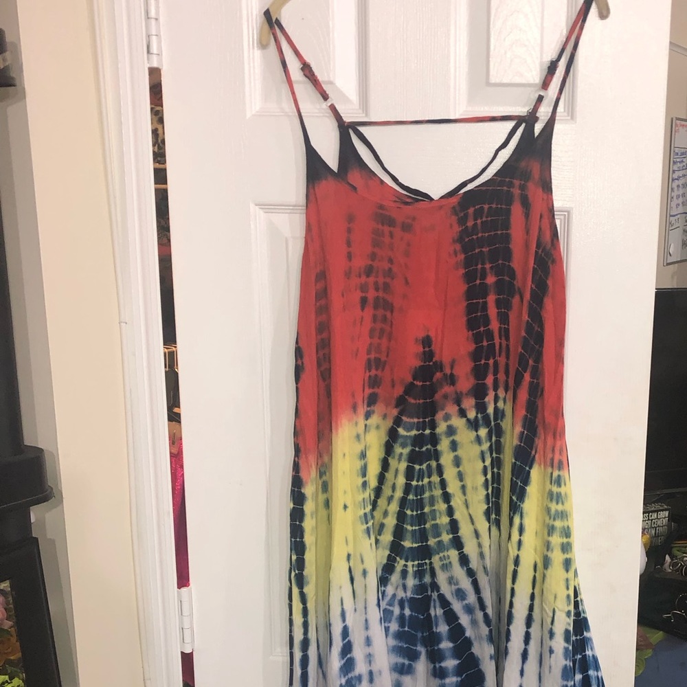 NWT!! Tie dye fringe beach dress ❤️💛💙